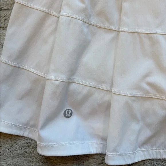 Lululemon Pace Rival Skirt (Tall) * 4-way Stretch in White Size 8 Tall - Picture 5 of 14